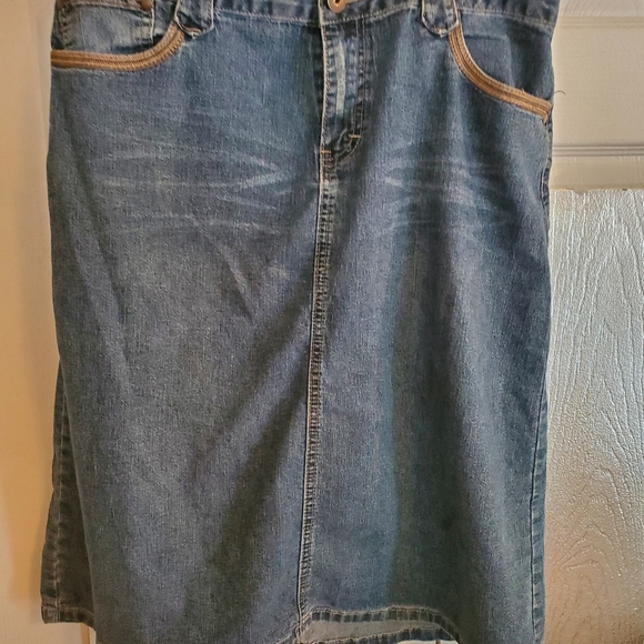 Cato Dresses & Skirts - Denim skirt ,size 16